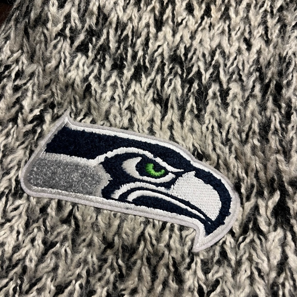 Seattle Seahawks knit sweater scarf ! - Picture 2 of 3